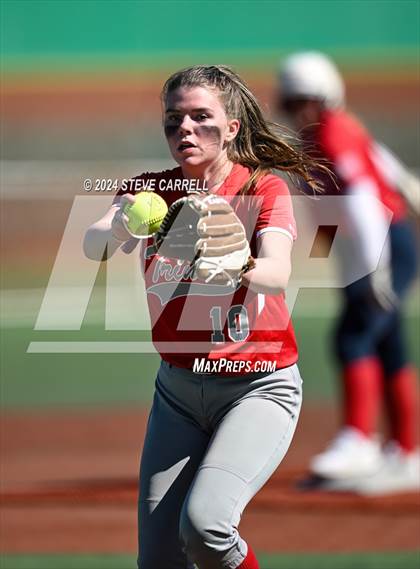 Thumbnail 1 in Las Plumas @ Trinity (Anderson Tournament) photogallery.