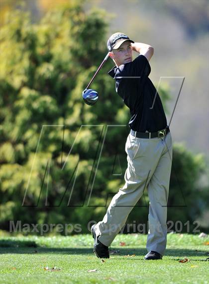 Thumbnail 2 in PIAA Boys Golf Championships photogallery.