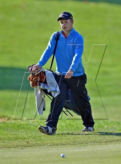 Thumbnail 1 in PIAA Boys Golf Championships photogallery.