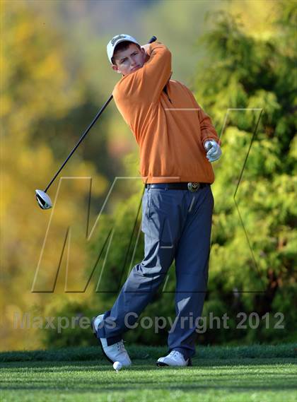 Thumbnail 1 in PIAA Boys Golf Championships photogallery.