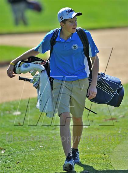 Thumbnail 3 in PIAA Boys Golf Championships photogallery.