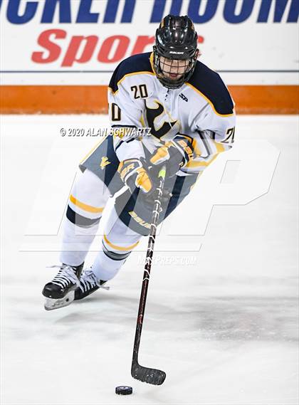 Thumbnail 1 in Victor vs. Pittsford (Section 5 Semifinal) photogallery.