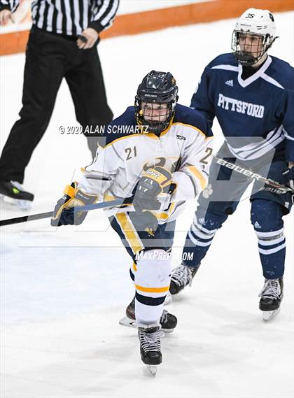 Thumbnail 3 in Victor vs. Pittsford (Section 5 Semifinal) photogallery.