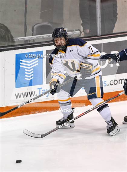 Thumbnail 2 in Victor vs. Pittsford (Section 5 Semifinal) photogallery.