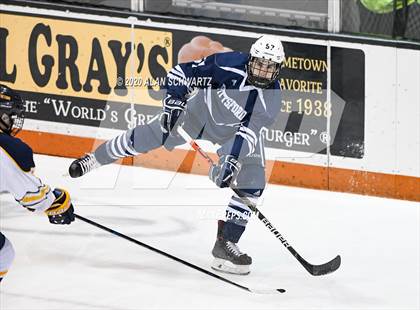 Thumbnail 2 in Victor vs. Pittsford (Section 5 Semifinal) photogallery.