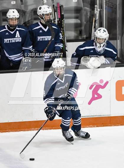 Thumbnail 2 in Victor vs. Pittsford (Section 5 Semifinal) photogallery.