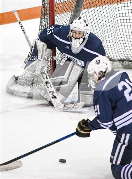 Thumbnail 2 in Victor vs. Pittsford (Section 5 Semifinal) photogallery.