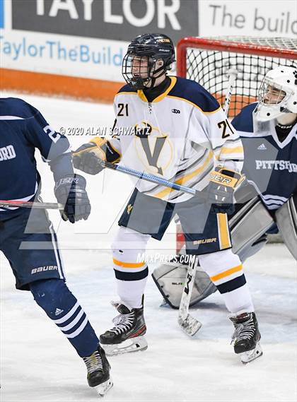 Thumbnail 3 in Victor vs. Pittsford (Section 5 Semifinal) photogallery.