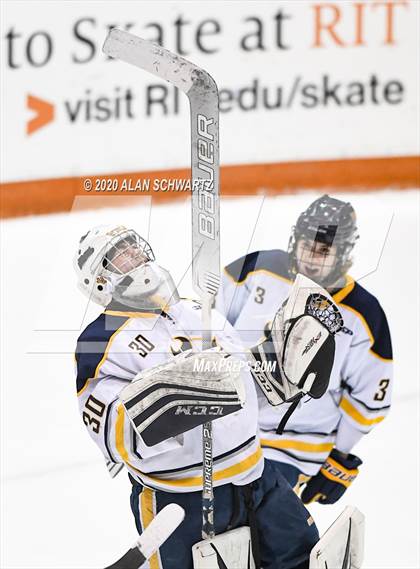 Thumbnail 2 in Victor vs. Pittsford (Section 5 Semifinal) photogallery.