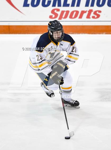 Thumbnail 1 in Victor vs. Pittsford (Section 5 Semifinal) photogallery.