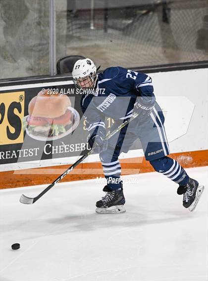Thumbnail 3 in Victor vs. Pittsford (Section 5 Semifinal) photogallery.