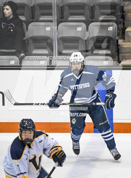 Thumbnail 3 in Victor vs. Pittsford (Section 5 Semifinal) photogallery.