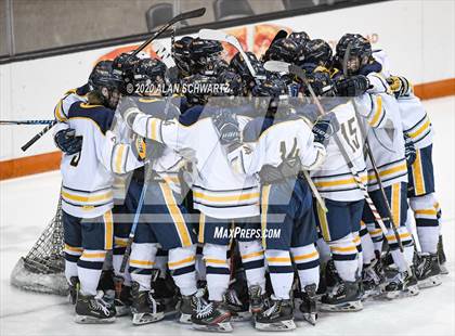 Thumbnail 2 in Victor vs. Pittsford (Section 5 Semifinal) photogallery.