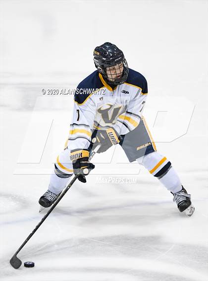 Thumbnail 3 in Victor vs. Pittsford (Section 5 Semifinal) photogallery.