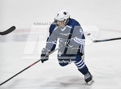 Thumbnail 3 in Victor vs. Pittsford (Section 5 Semifinal) photogallery.