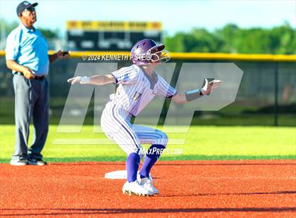 Thumbnail 3 in Lutcher @ St. James photogallery.