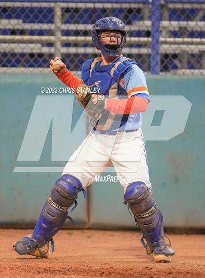 Thumbnail 3 in Thunderbird @ Yuma Catholic photogallery.