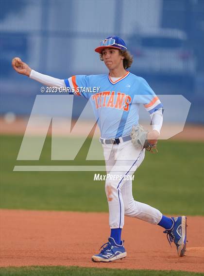 Thumbnail 1 in Thunderbird @ Yuma Catholic photogallery.