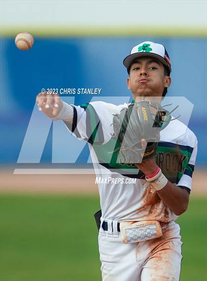 Thumbnail 3 in Thunderbird @ Yuma Catholic photogallery.