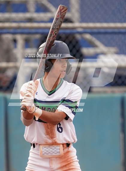 Thumbnail 3 in Thunderbird @ Yuma Catholic photogallery.