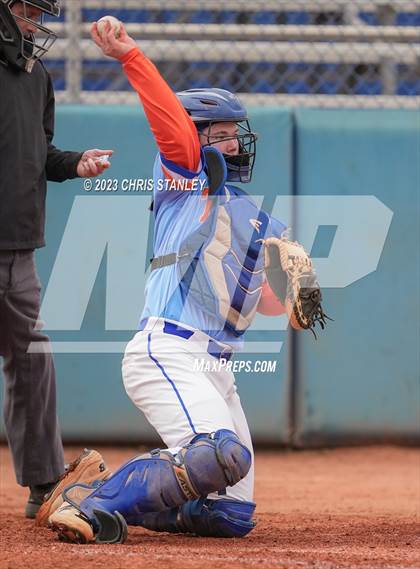 Thumbnail 1 in Thunderbird @ Yuma Catholic photogallery.