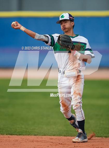 Thumbnail 3 in Thunderbird @ Yuma Catholic photogallery.