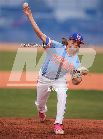 Thumbnail 3 in Thunderbird @ Yuma Catholic photogallery.