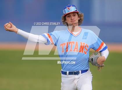 Thumbnail 3 in Thunderbird @ Yuma Catholic photogallery.
