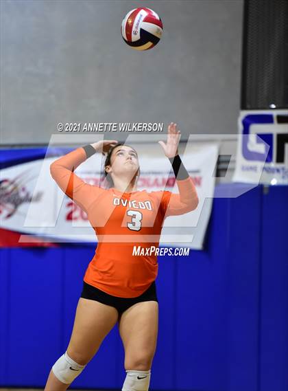 Thumbnail 3 in Fivay vs. Oviedo (Nike Tournament of Champions) photogallery.