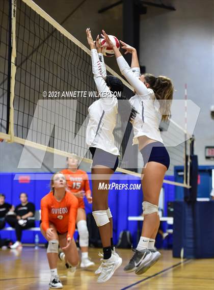Thumbnail 3 in Fivay vs. Oviedo (Nike Tournament of Champions) photogallery.