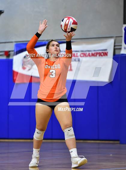 Thumbnail 2 in Fivay vs. Oviedo (Nike Tournament of Champions) photogallery.