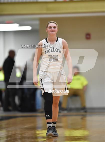 Thumbnail 1 in Carlisle vs. Bigelow photogallery.