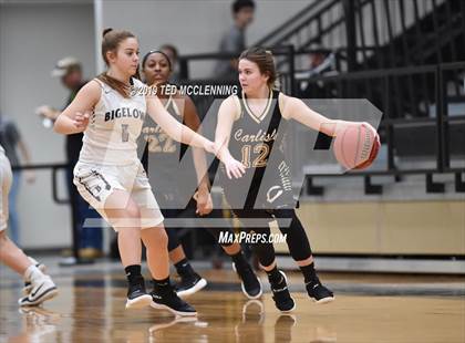 Thumbnail 3 in Carlisle vs. Bigelow photogallery.