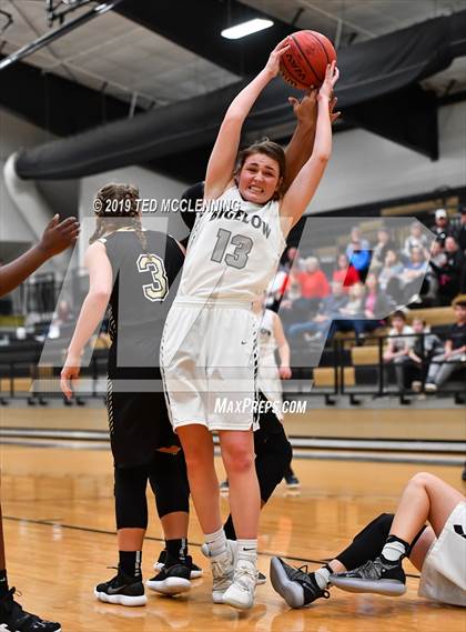 Thumbnail 3 in Carlisle vs. Bigelow photogallery.