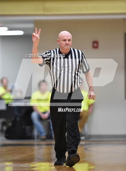 Thumbnail 1 in Carlisle vs. Bigelow photogallery.