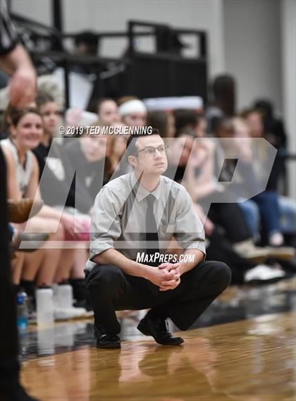 Thumbnail 2 in Carlisle vs. Bigelow photogallery.