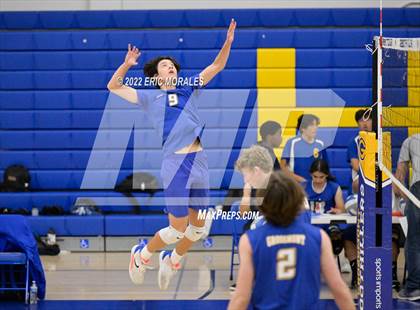 Thumbnail 2 in Coronado @ Grossmont photogallery.