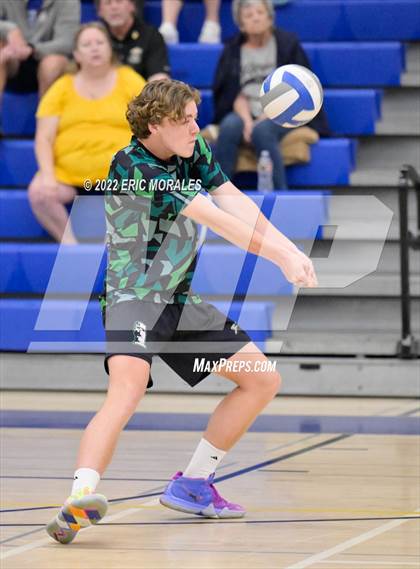 Thumbnail 1 in Coronado @ Grossmont photogallery.