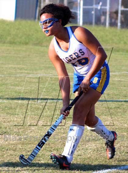 Thumbnail 3 in Norview @ Oscar Smith photogallery.