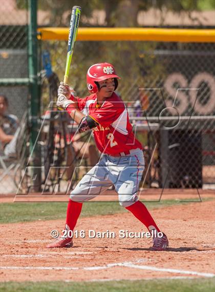 Thumbnail 1 in Whittier Christian @ Seton Catholic (Coach Bob National Invitational) photogallery.