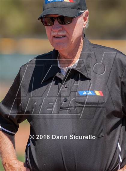 Thumbnail 1 in Whittier Christian @ Seton Catholic (Coach Bob National Invitational) photogallery.