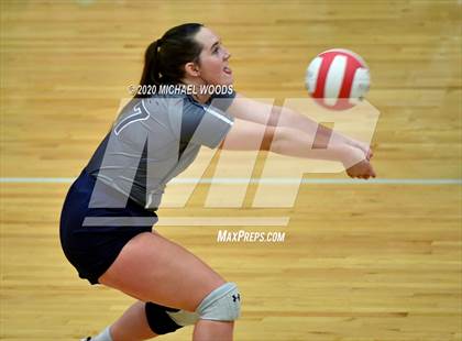 Thumbnail 2 in Shiloh Christian @ Farmington photogallery.