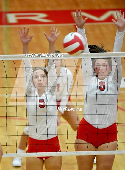 Thumbnail 3 in Shiloh Christian @ Farmington photogallery.