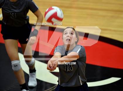 Thumbnail 3 in Shiloh Christian @ Farmington photogallery.