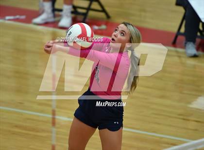 Thumbnail 1 in Shiloh Christian @ Farmington photogallery.