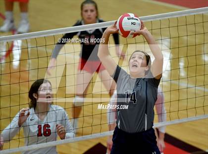 Thumbnail 1 in Shiloh Christian @ Farmington photogallery.