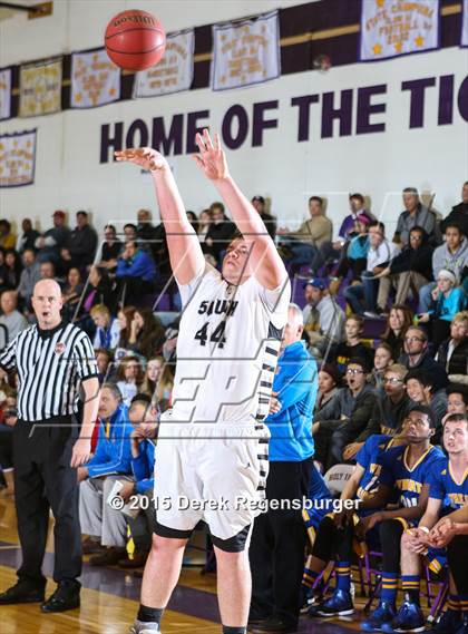 Thumbnail 3 in Pueblo South vs Wheat Ridge (CHSAA 4A 1st Round Playoff) photogallery.