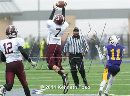 Thumbnail 1 in Brackenridge vs. Lockhart (UIL 5A Bi-District Playoff) photogallery.