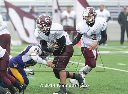 Thumbnail 2 in Brackenridge vs. Lockhart (UIL 5A Bi-District Playoff) photogallery.