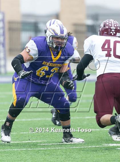 Thumbnail 1 in Brackenridge vs. Lockhart (UIL 5A Bi-District Playoff) photogallery.